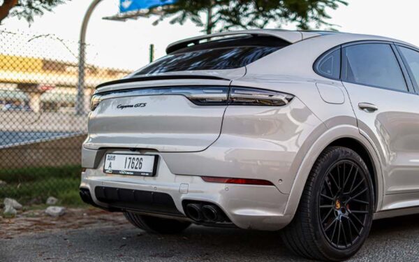 Porsche Cayenne GTS 2023