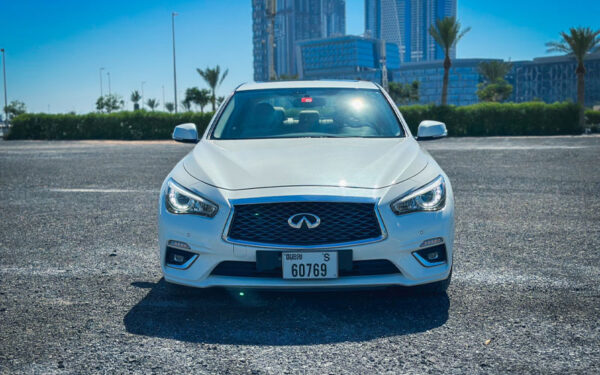 Infiniti Q50 2023