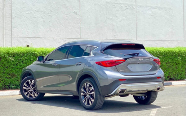 Infiniti QX30 2019