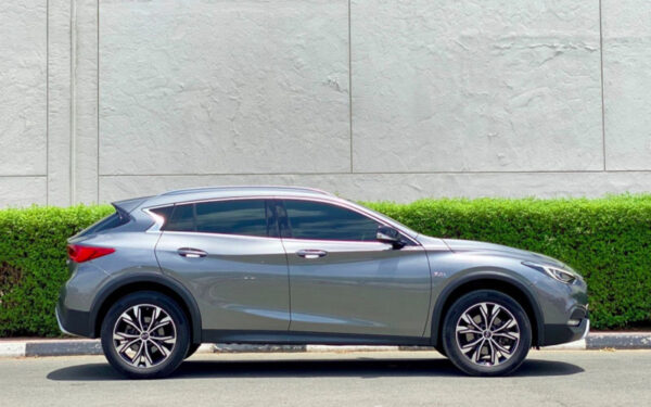 Infiniti QX30 2019