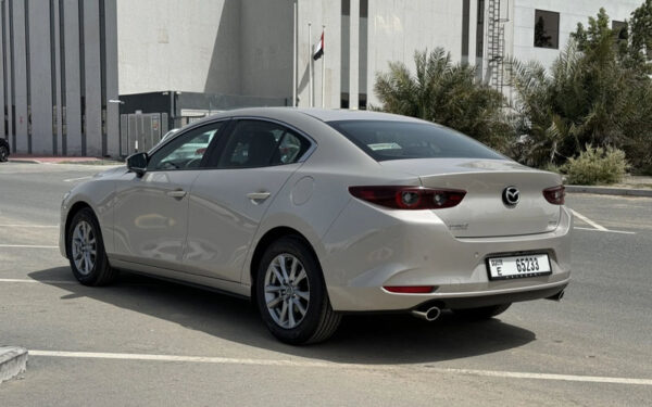 Mazda 3 Sedan 2024